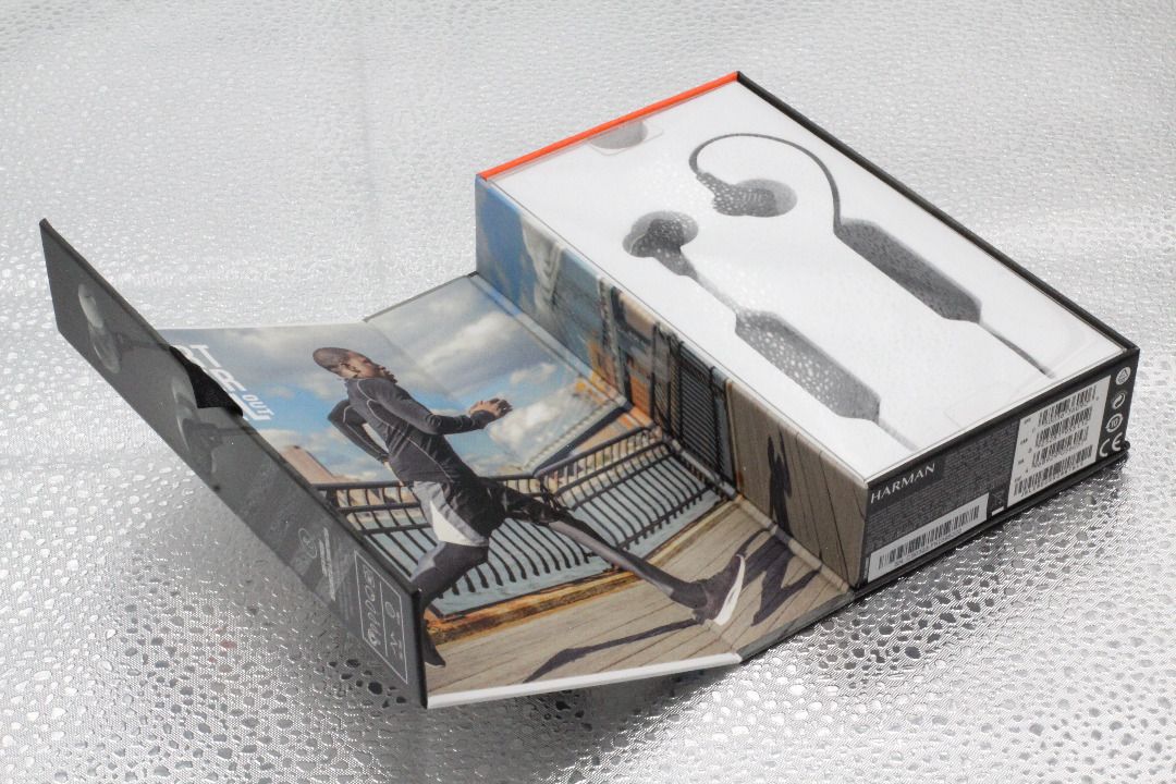 JBL Endurance Run Wireless Bluetooth Headset (Category: Headphones & Headsets) located in Santa Maria. Submitted by dr.ariesramos (Listing ID 1323167488, Image 2). Description: FOR SALE: JBL Endurance Run Wireless Bluetooth Headset PRICE: P1,495 CONDITION: Brand New, Only opened for testing RFS: Need funds for continuing education DESCRIPTION: Complete packaging, Sweatproof, Wireless Bluetooth, Fliphook Technology.
