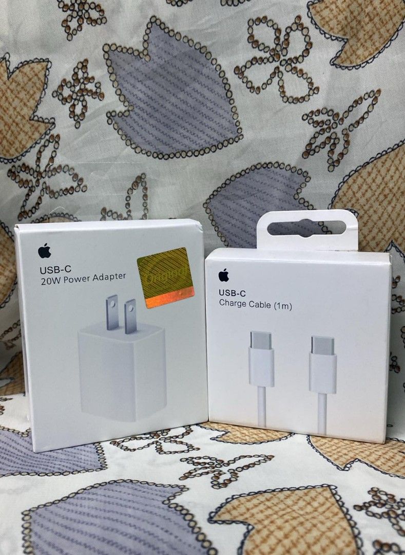 MacBook/ipad charger cable and adapter set (Category: Chargers & Cables) located in Manila. Submitted by milasgadgetph (Listing ID 1323088140, Image 1). Description: .