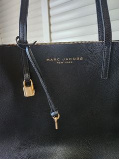（分類：）位於 。 由 amber_ting_ 提交（商品編號 1323189516，圖片 1）。簡介： 。