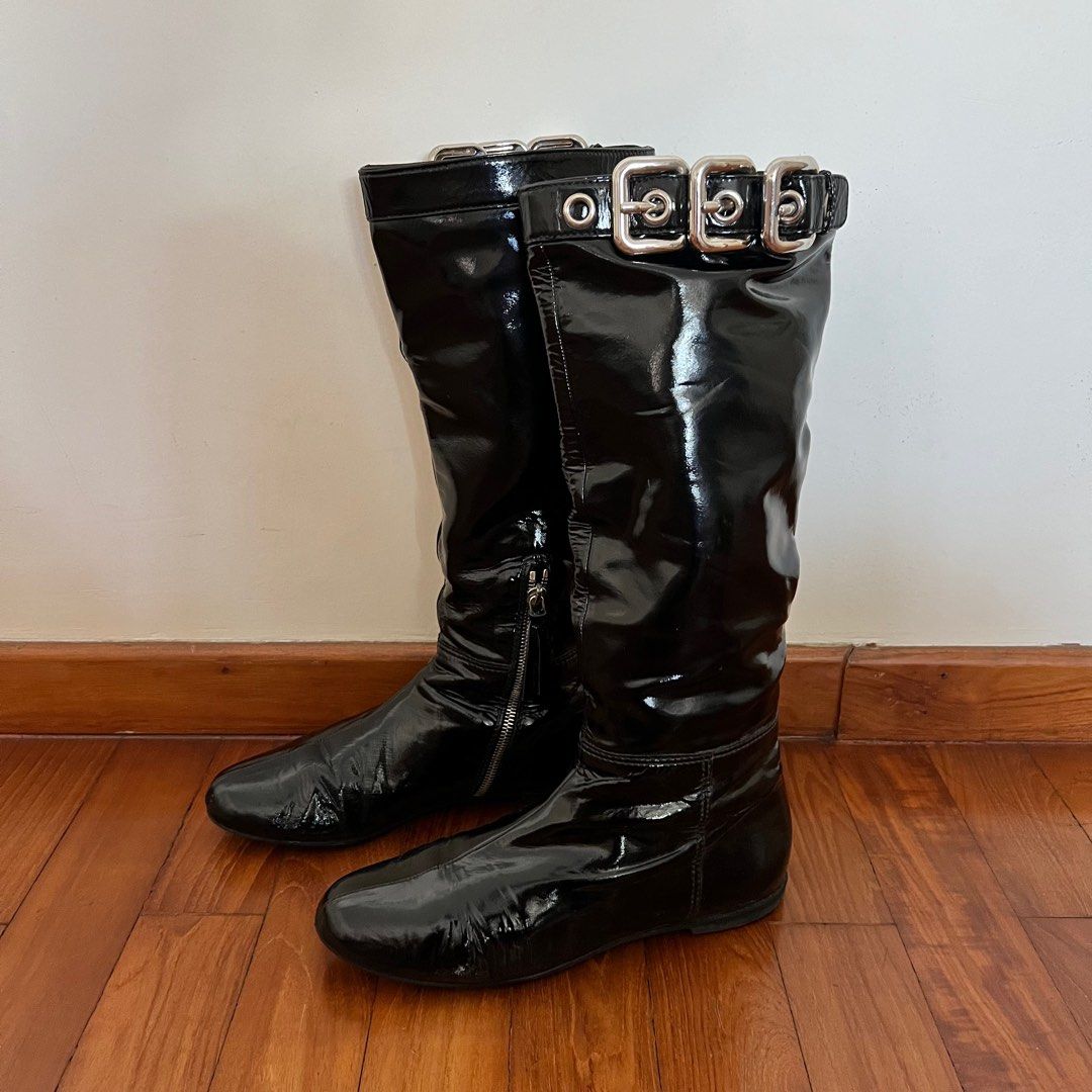 MIU MIU PATENT BOOTS EU39 Women s Fashion Footwear Boots on Carousell