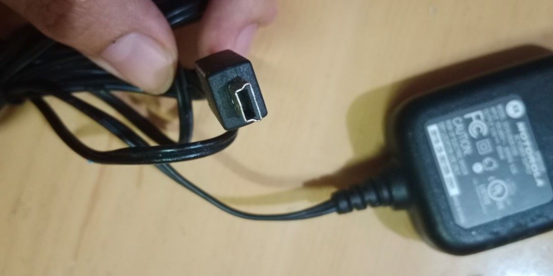 Motorola Original Charger for Razr V8 V9 for sale (Category: Chargers & Cables) located in Bulacan. Submitted by Shoppe.Ups (Listing ID 1323180350, Image 2). Description: what you see is what you get meetups: guiguinto plaridel bulacan - sh0pee checkout *(Payment First) - LBC COP/COD *(payment first for shipping fee only) -toktok / lalamove *mop: via gcash pm for interested.