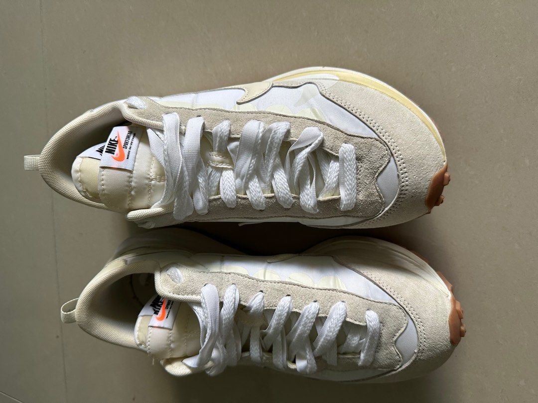 nike sacai cream