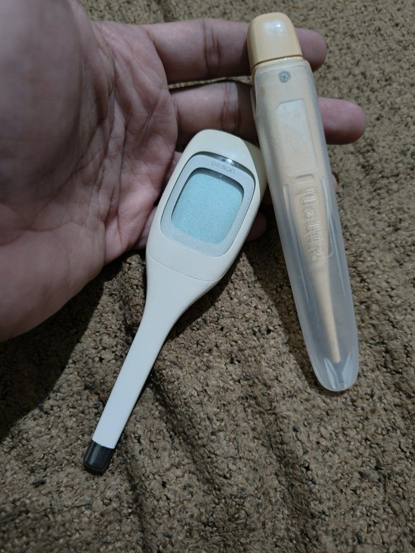 Omron thermometers depleted batteries (Category: Thermometers) located in Quezon City. Submitted by markgolveo (Listing ID 1323147936, Image 1). Description: Omron thermometers depleted batteries.
