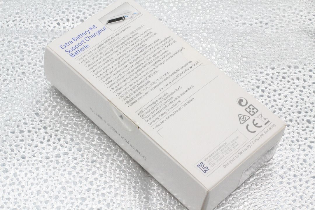 Original Samsung Galaxy Note4 Extra Battery Kit (3,220mAh) (Category: Chargers) located in Santa Maria. Submitted by dr.ariesramos (Listing ID 1323175157, Image 3). Description: FOR SALE: Original Samsung Galaxy Note4 Extra Battery Kit (3,220mAh) PRICE: P995 CONDITION: Brand New, never used RFS: Need funds for continuing education DESCRIPTION: Complete packaging, only compatible with Samsung Galaxy Note4, with 3,220mAh Battery Capacity.