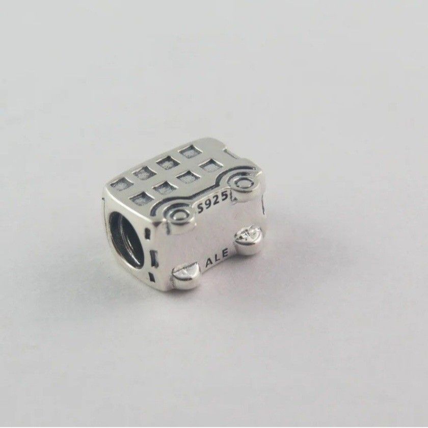 Pandora union jack charm hot sale