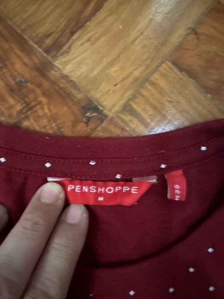 Penshoppe round neck shirt (Category: Tshirts & Polo Shirts ) located in Quezon City. Submitted by bagoffinds (Listing ID 1323130118, Image 2). Description: .
