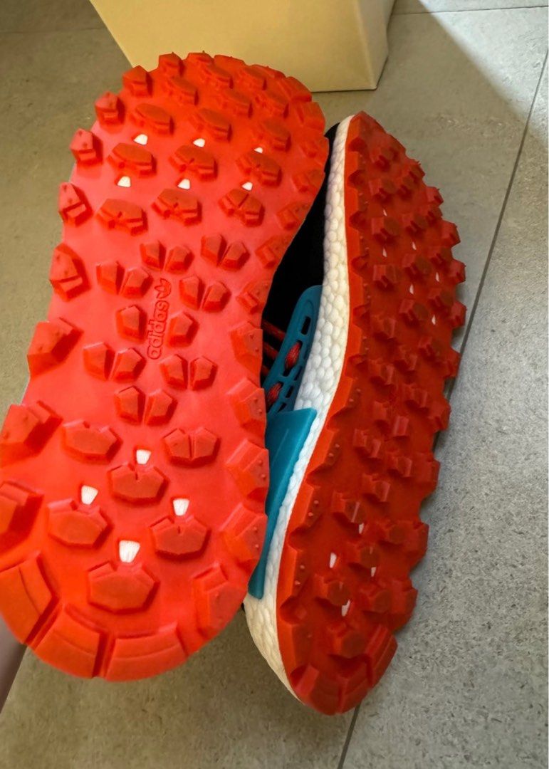 Pharrell Williams x Adidas NMD Human Race  display picture 1