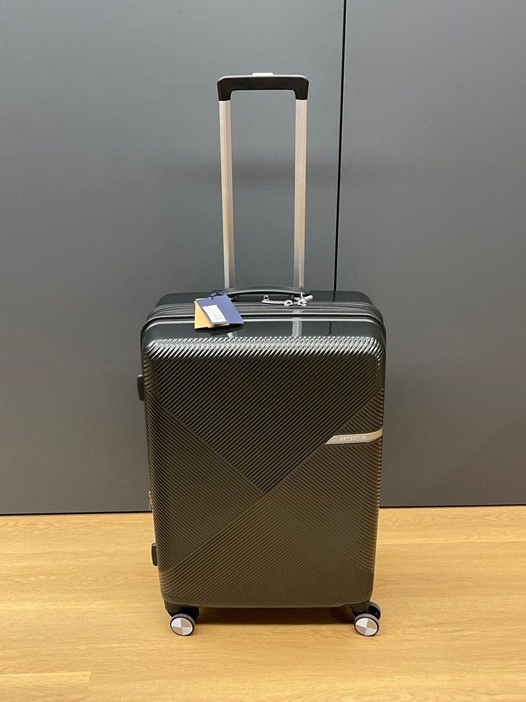 SAMSONITE VOLANT SPINNER 68/25, Hobbies & Lifestyle, Travel