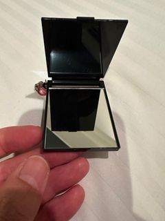 （分類：）位於 。 由 paulpaulhide 提交（商品編號 1323257645，圖片 1）。簡介： 。
