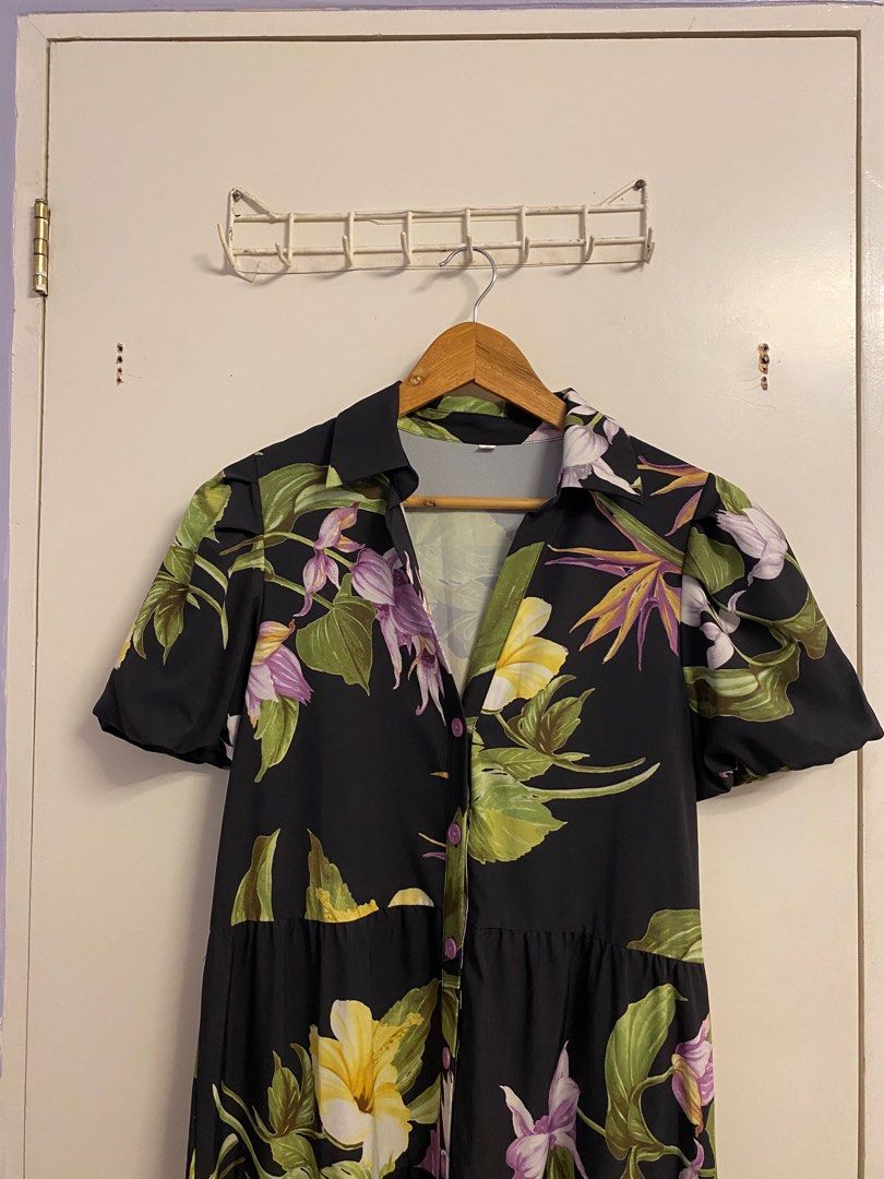 Shein Floral Dress (Category: Dresses) located in Manila. Submitted by rng.083012 (Listing ID 1323202526, Image 3). Description: Shein Floral Dress Size Small-Medium Bust 36cm Waist 36cm Length 46cm .