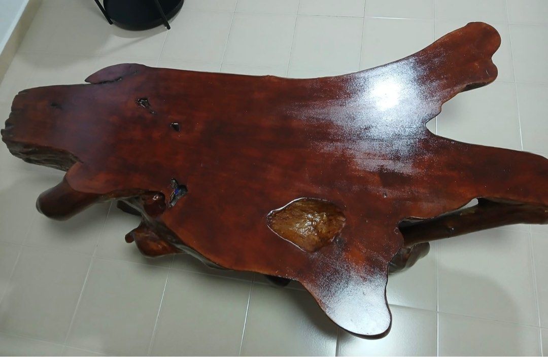 Solid wood Table (Category: Tables & Sets) located in Singapore. Submitted by shengie (Listing ID 1323113001, Image 1). Description: Self Collection Imported tree wood, brought at SGD 3K+. Refurbished with wood varnish..