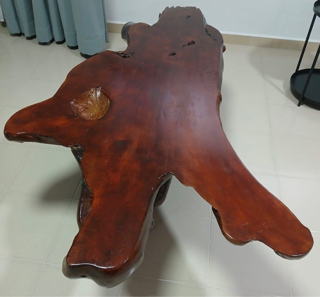 Solid wood Table (Category: Tables & Sets) located in Singapore. Submitted by shengie (Listing ID 1323113001, Image 3). Description: Self Collection Imported tree wood, brought at SGD 3K+. Refurbished with wood varnish..