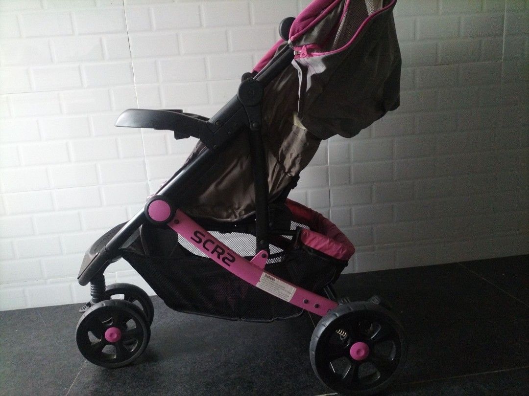 Stroller scr 2