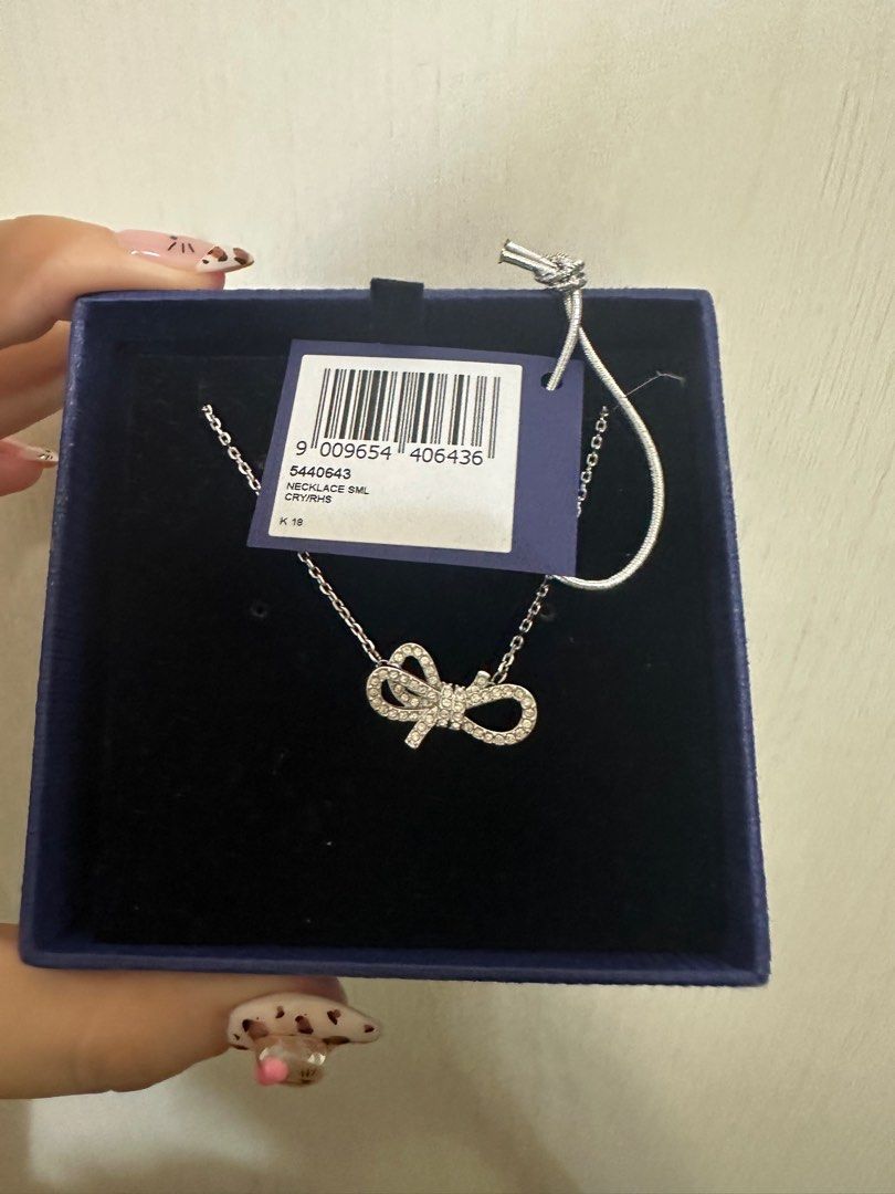Lifelong bow necklace hot sale