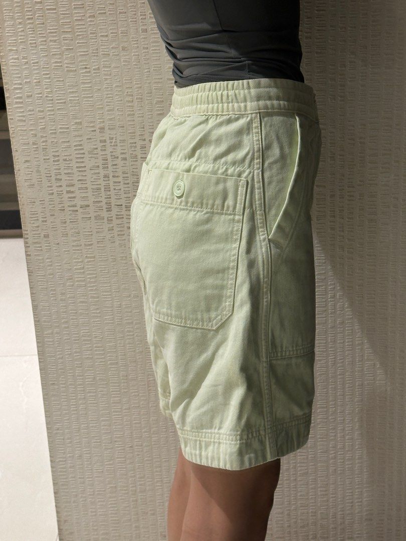 uniqlo mint green capri shorts Women s Fashion Bottoms Shorts on Carousell