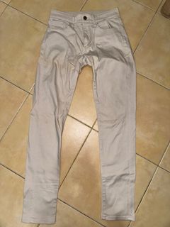 (Category: ) located in . Submitted by ayidzaid_ (Listing ID 1323148565, Image 1). Description: .
