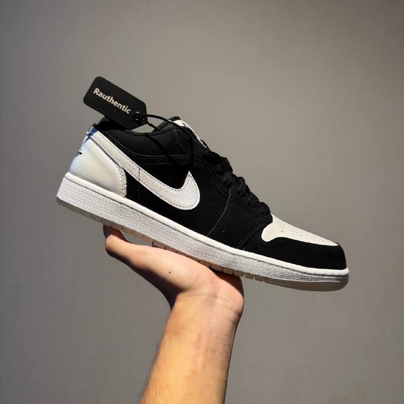 Jordan 1 low 9.5 hotsell