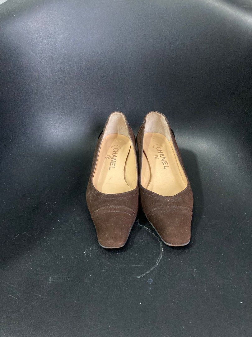 Vintage Chanel Brown Suede Pump Heels (Category: Heels) located in Baguio. Submitted by beniceeee_ (Listing ID 1323201097, Image 2). Description: 8/10 Needs cleaning No Inclusions Color: Brown Material: Suede Size on tag: 36 1/2 womens Fit size: .