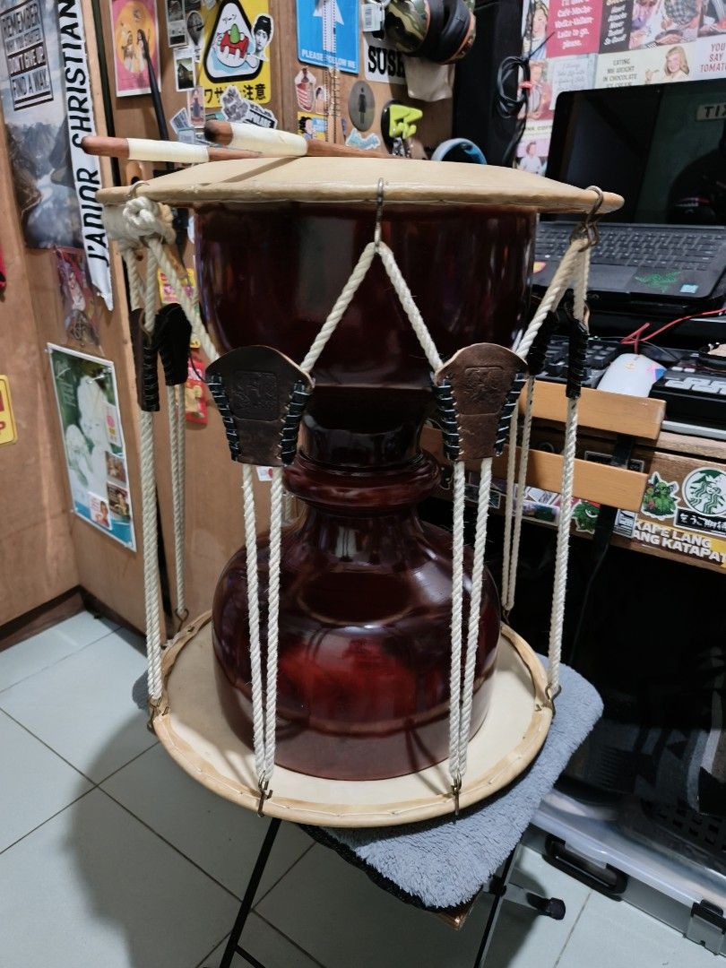 Tsuzumi Taiko Drum (Category: Musical Instruments) located in Quezon City. Submitted by markgolveo (Listing ID 1323201868, Image 2). Description: FS:20,000 php Vintage rare traditional Japanese Tsuzumi Taiko Drum complete with leather carry case and sticks prefer for pickup only bulky PM for inquiries.