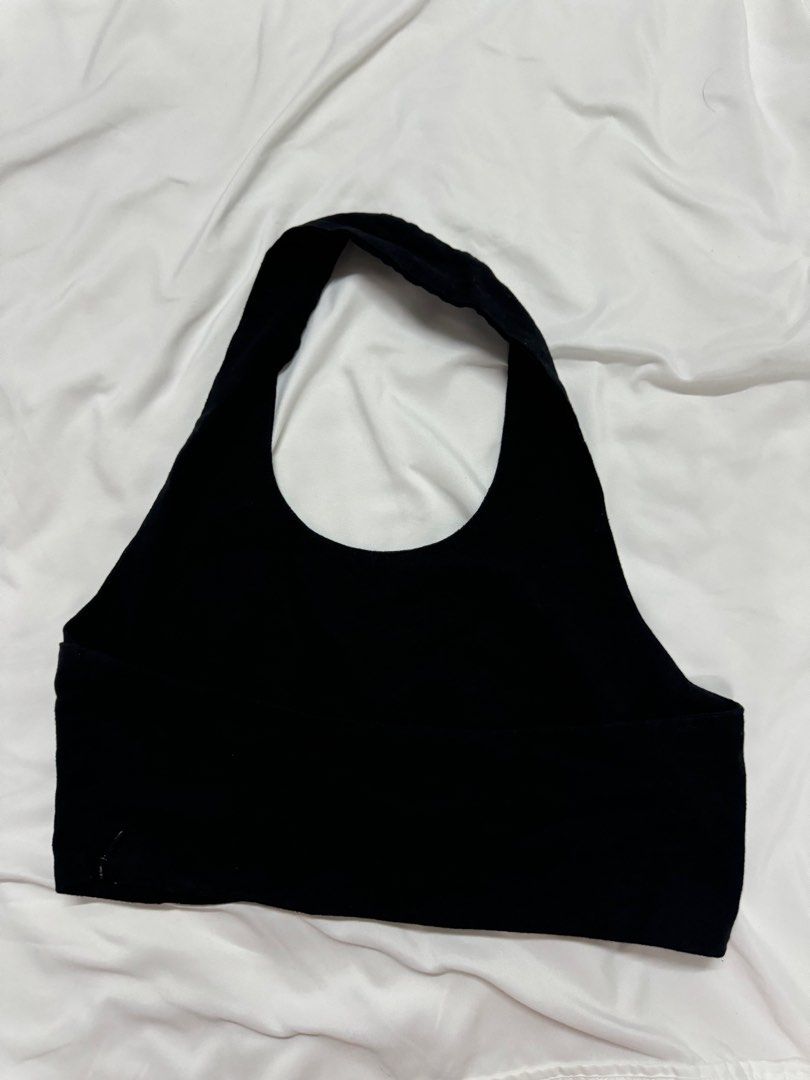 Araw the line black melfi halter top (Category: Others Tops) located in Manila. Submitted by eb.declutters (Listing ID 1324895476, Image 2). Description: .