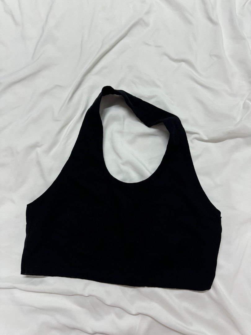 Araw the line black melfi halter top (Category: Others Tops) located in Manila. Submitted by eb.declutters (Listing ID 1324895476, Image 1). Description: .