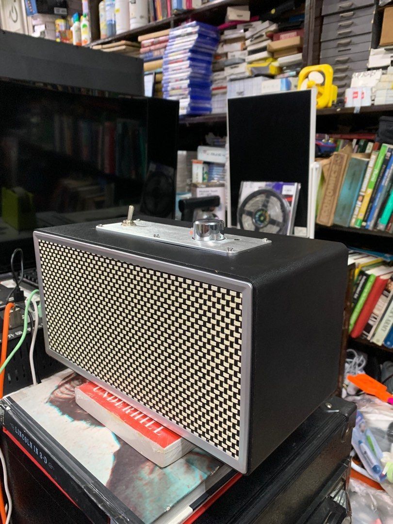 Atom Retro Classic 6" Bluetooth V4.1 Power Speaker Large (Category: Soundbars, Speakers & Amplifiers) located in Pasay City. Submitted by meostore (Listing ID 1324756773, Image 3). Description: item is in excellent condition working, complete accessories with box and manual very power powerful sound pm for order many stocks available size is 12" x6" x6" .