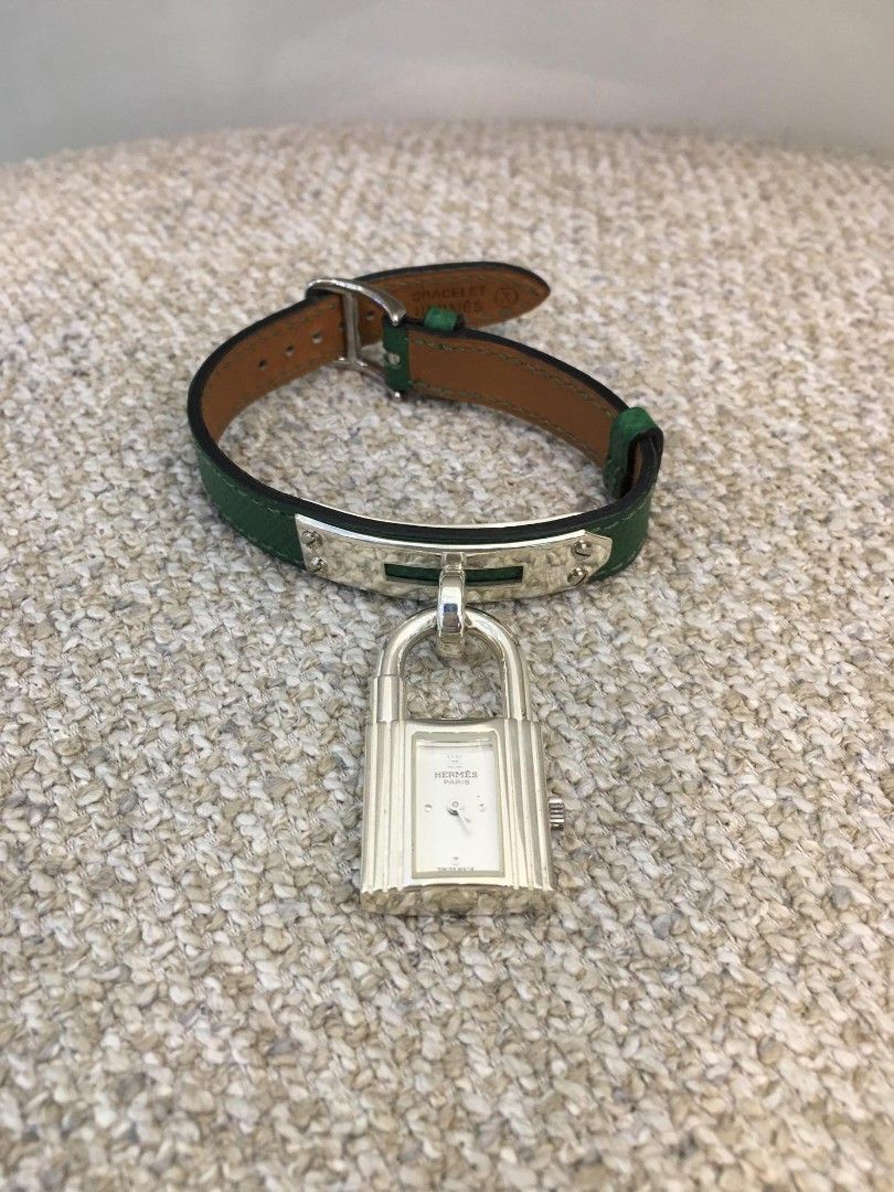 Authentic HERMES Kelly Watch (Category: Luxury Watches) located in Santa Rosa. Submitted by brandieshoppe (Listing ID 1324814077, Image 1). Description: ✅ Authentic / Original Preloved ✅ From Japan Auction ✅ Moneyback Guaranteed If Proven Fake ✅ In Excellent Condition ✅ Message Us For More Details *Open Also for Layaway Terms.