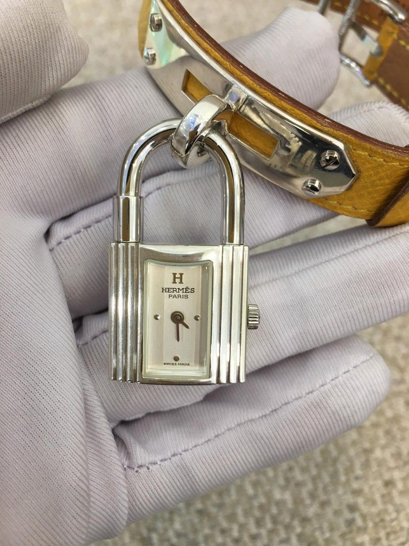 Authentic HERMES Kelly Watch (Category: Luxury Watches) located in Santa Rosa. Submitted by brandieshoppe (Listing ID 1324814439, Image 2). Description: ✅ Authentic / Original Preloved ✅ From Japan Auction ✅ Moneyback Guaranteed If Proven Fake ✅ In Excellent Condition ✅ Message Us For More Details *Open Also for Layaway Terms.
