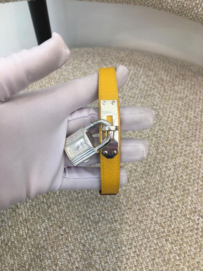 Authentic HERMES Kelly Watch (Category: Luxury Watches) located in Santa Rosa. Submitted by brandieshoppe (Listing ID 1324814439, Image 3). Description: ✅ Authentic / Original Preloved ✅ From Japan Auction ✅ Moneyback Guaranteed If Proven Fake ✅ In Excellent Condition ✅ Message Us For More Details *Open Also for Layaway Terms.