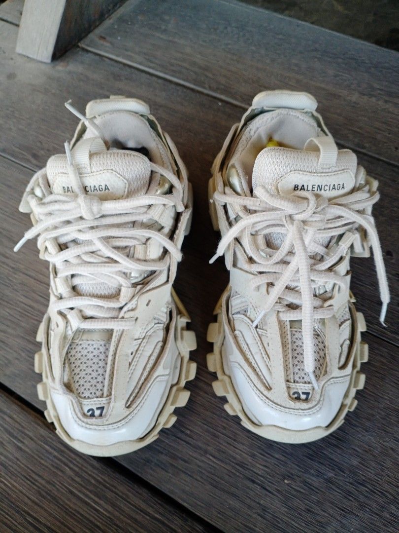 バレンシアガ track 24センチ (オレンジ系 24cm BALENCIAGA バレンシアガ track 24センチ (オレンジ系 24cm BALENCIAGA
