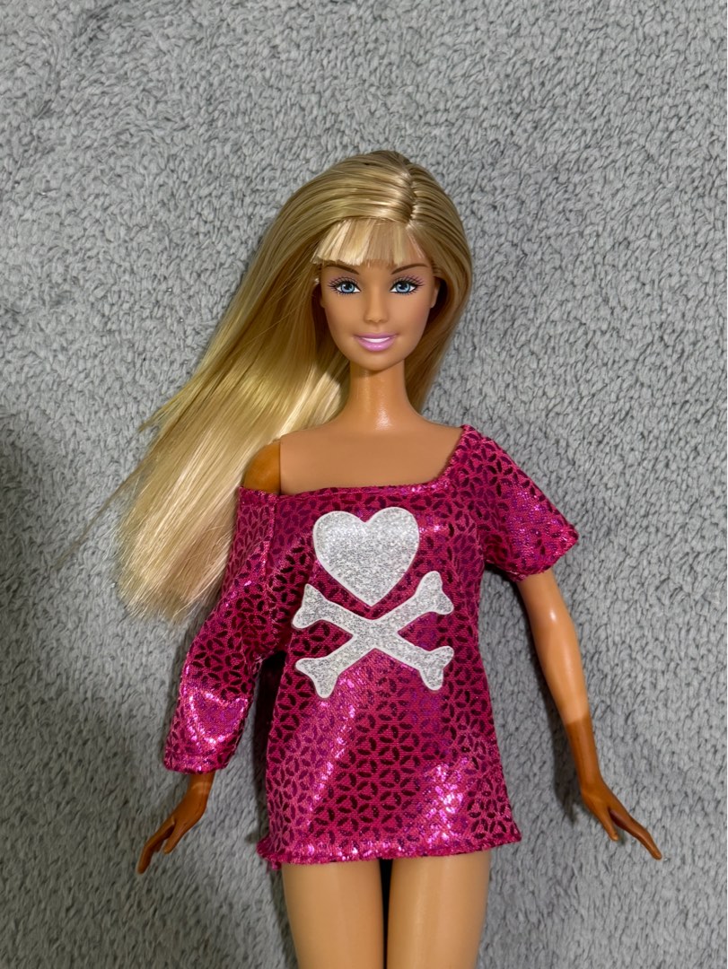 Barbie Secret Style Doll Deluxe Fashion Wardrobe 2003