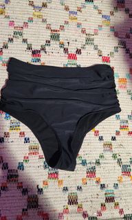 (Category: ) located in . Submitted by beabbbea (Listing ID 1324801432, Image 1). Description: .