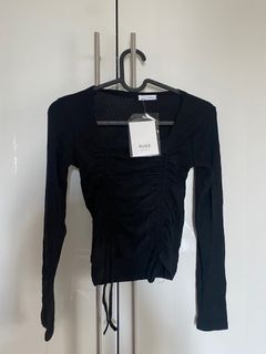 （分類：）位於 。 由 secondsshops 提交（商品編號 1324790866，圖片 1）。簡介： 。