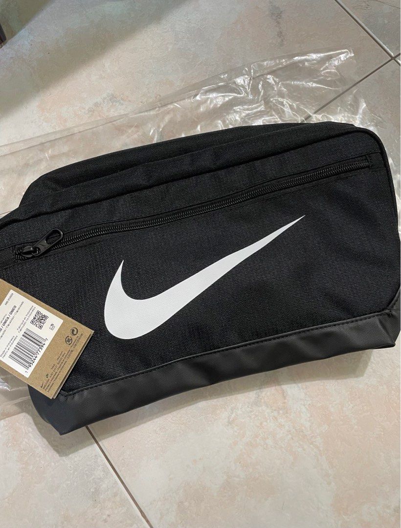 BNWT Nike Brasilia Training Shoe Bag 11L Men s Fashion Bags Belt bags Clutches and Pouches on Carousell