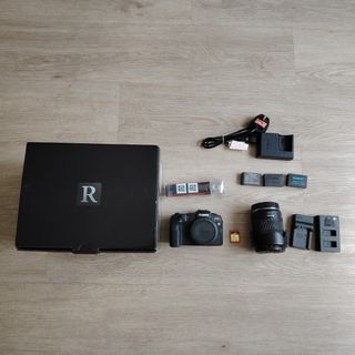 （分類：）位於 。 由 jordanman45 提交（商品編號 1324813207，圖片 1）。簡介： 。