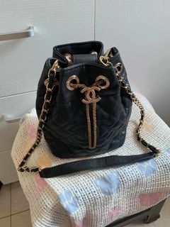 （分類：）位於 。 由 kyvilz_08 提交（商品編號 1324824867，圖片 1）。簡介： 。