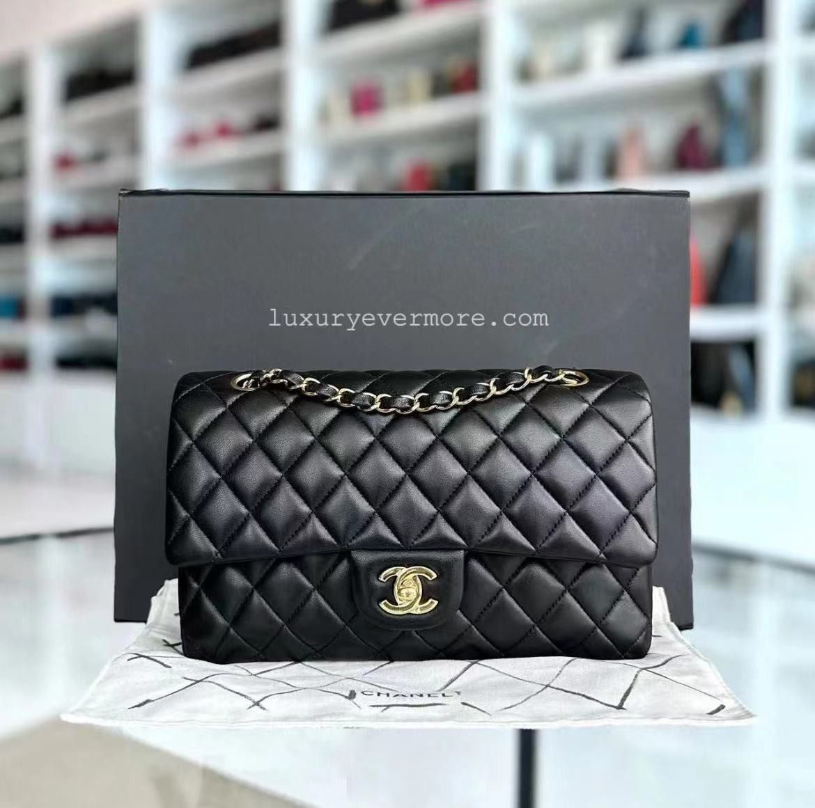 Chanel classic flap 20 discount