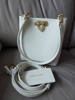 （分類：）位於 。 由 yellow0708 提交（商品編號 1324780393，圖片 1）。簡介： 。