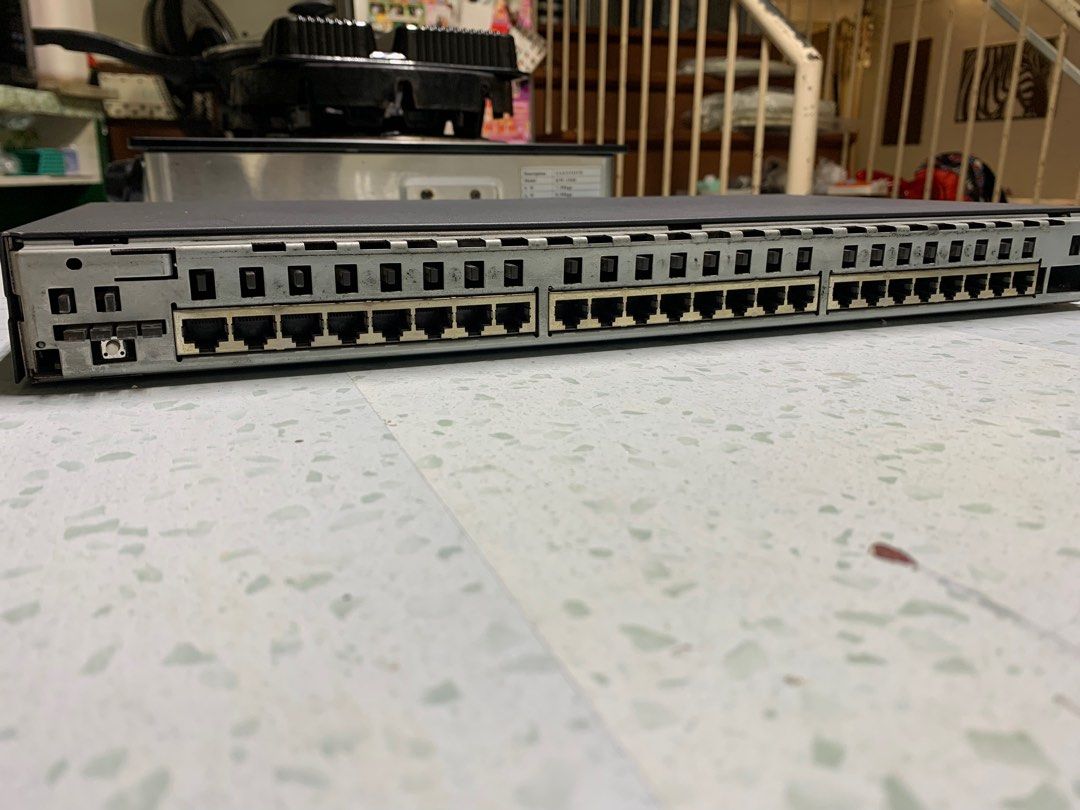 Cisco System Catalyst 2900 Series XL Network Hub Working (Category: Networking) located in Paranaque City. Submitted by seb_trading (Listing ID 1324864079, Image 2). Description: fully working, only lost the front cover, everything functions very well Cisco System Catalyst 2900 Series XL Network Hub Working Cisco system Model: catalyst 2900 working unit 220volts 24ports 100mbps rack mountable last price Paranaque area.