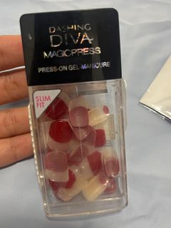 （分類：）位於 。 由 s20041212 提交（商品編號 1324912488，圖片 1）。簡介： 。