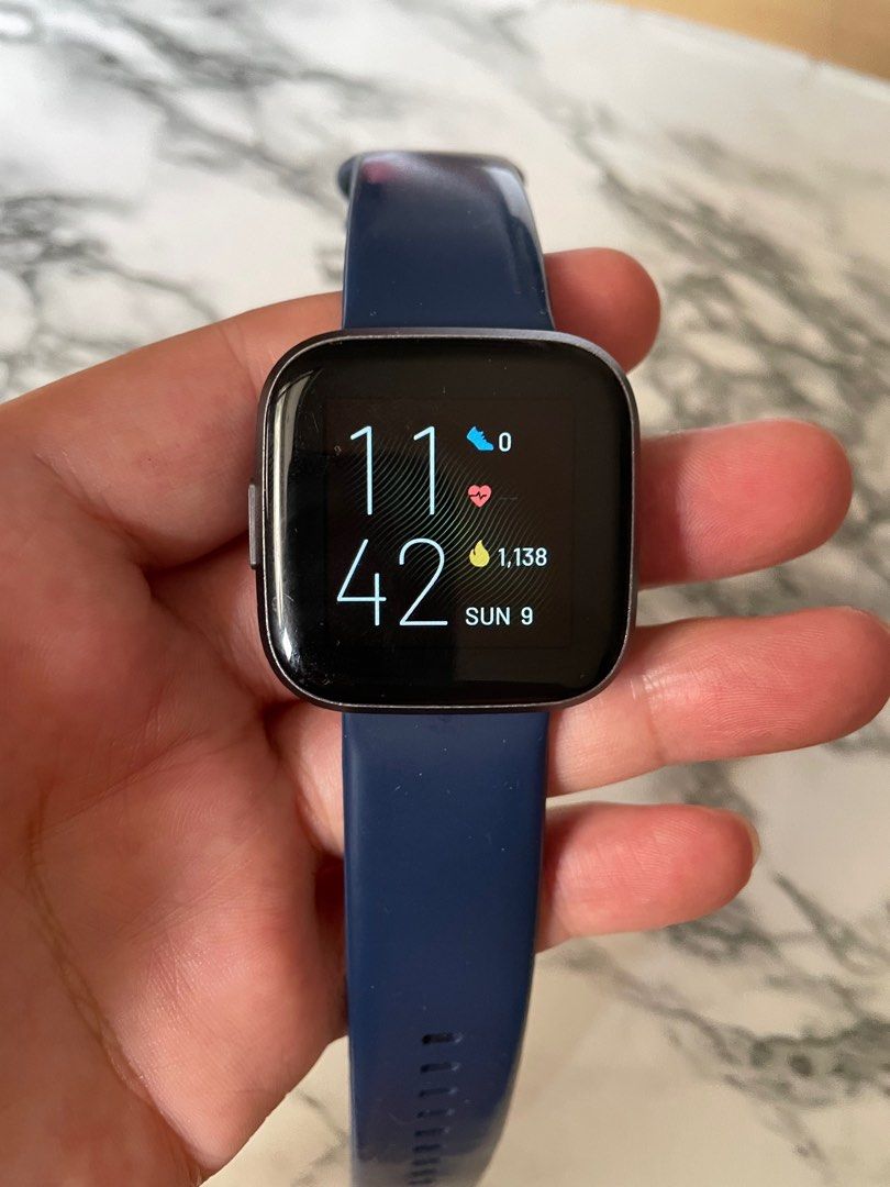 SALE Fitbit Versa 2 Smart Watch Men s Fashion Watches Accessories Watches on Carousell