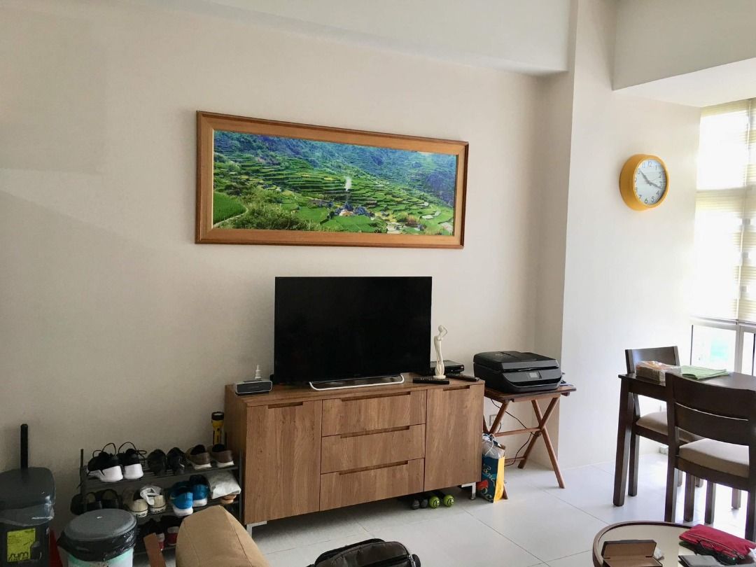 View of For sale upgraded 1 Bedroom unit in Twin Oaks Place Condominium ...
