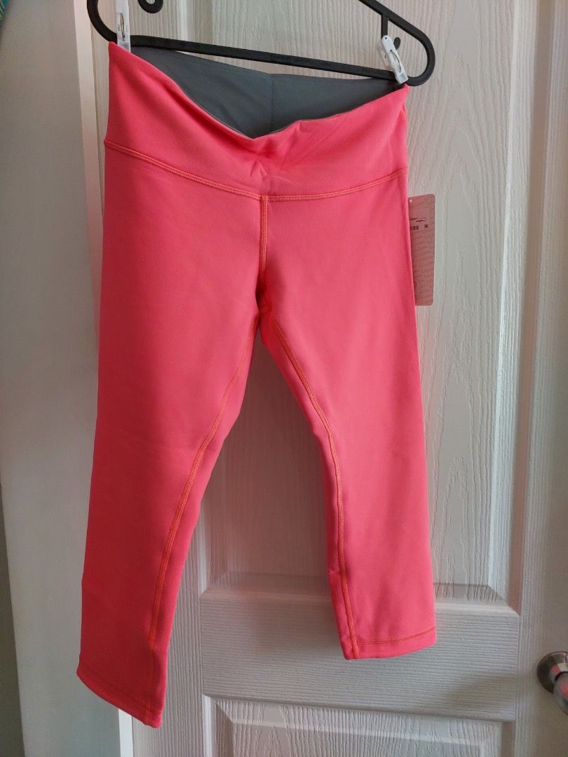 GEnuine Lululemon Crop Leggings, Orange, Gray inside (Category: Activewear) located in Pasay City. Submitted by cas_io (Listing ID 1324769128, Image 2). Description: Genuine Lululemon crop leggings. Owner left overseas and not my size... selling them cheap... Payment and Shipping will be through LBC. COD or COP..