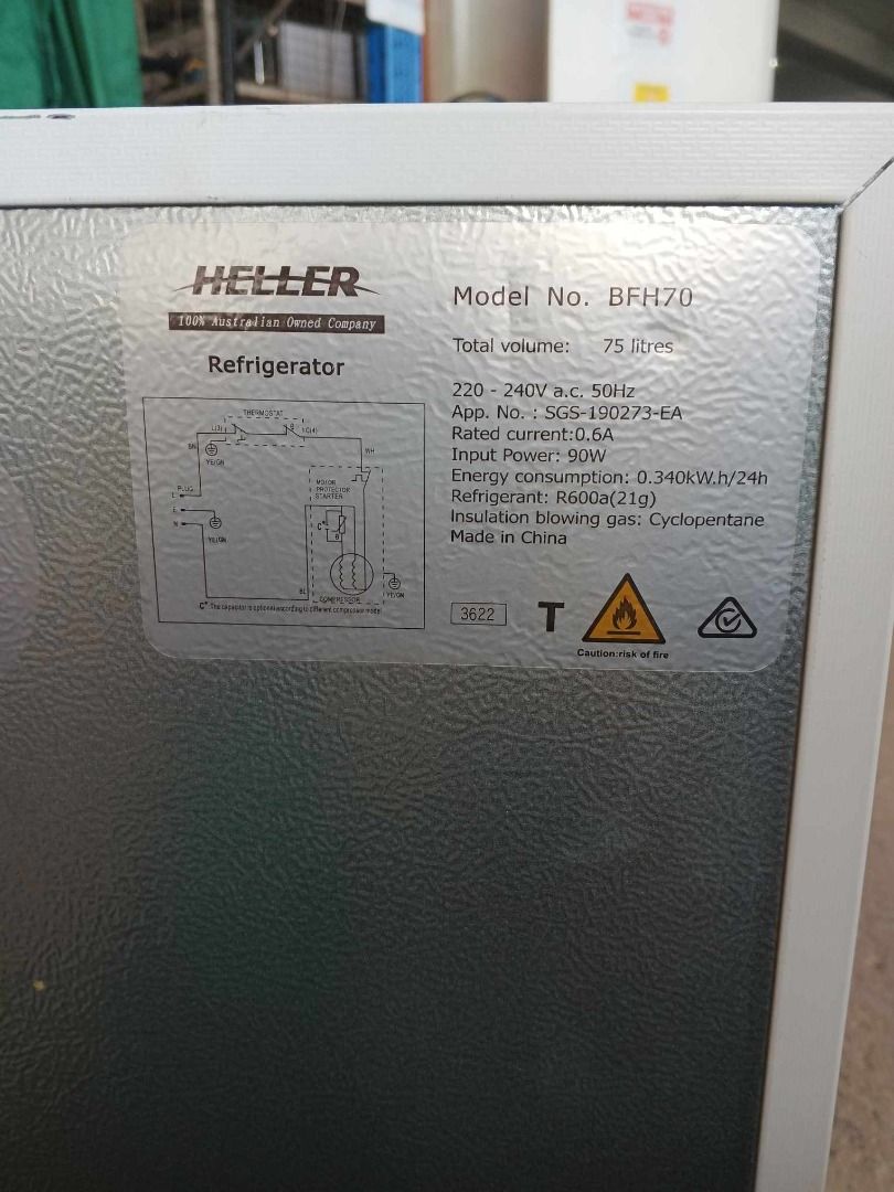 HELLER 70L Mini Bar Fridge, TV & Home Appliances, Kitchen Appliances ...