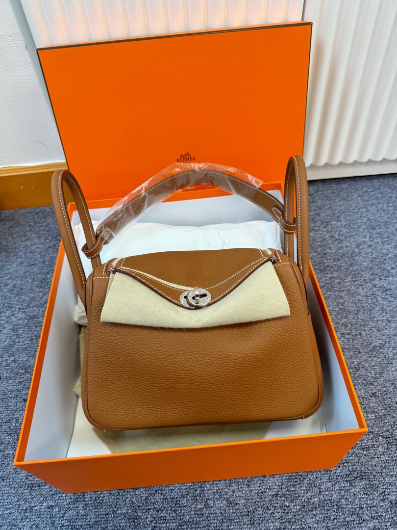 Hermes Lindy 26 リンディ 26 STAMP □P TCレザー【新品同様】 hermes_lindy_26__tc_w_stampful