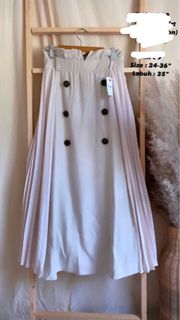 (Category: ) located in . Submitted by preloved_webbit (Listing ID 1324806802, Image 1). Description: .