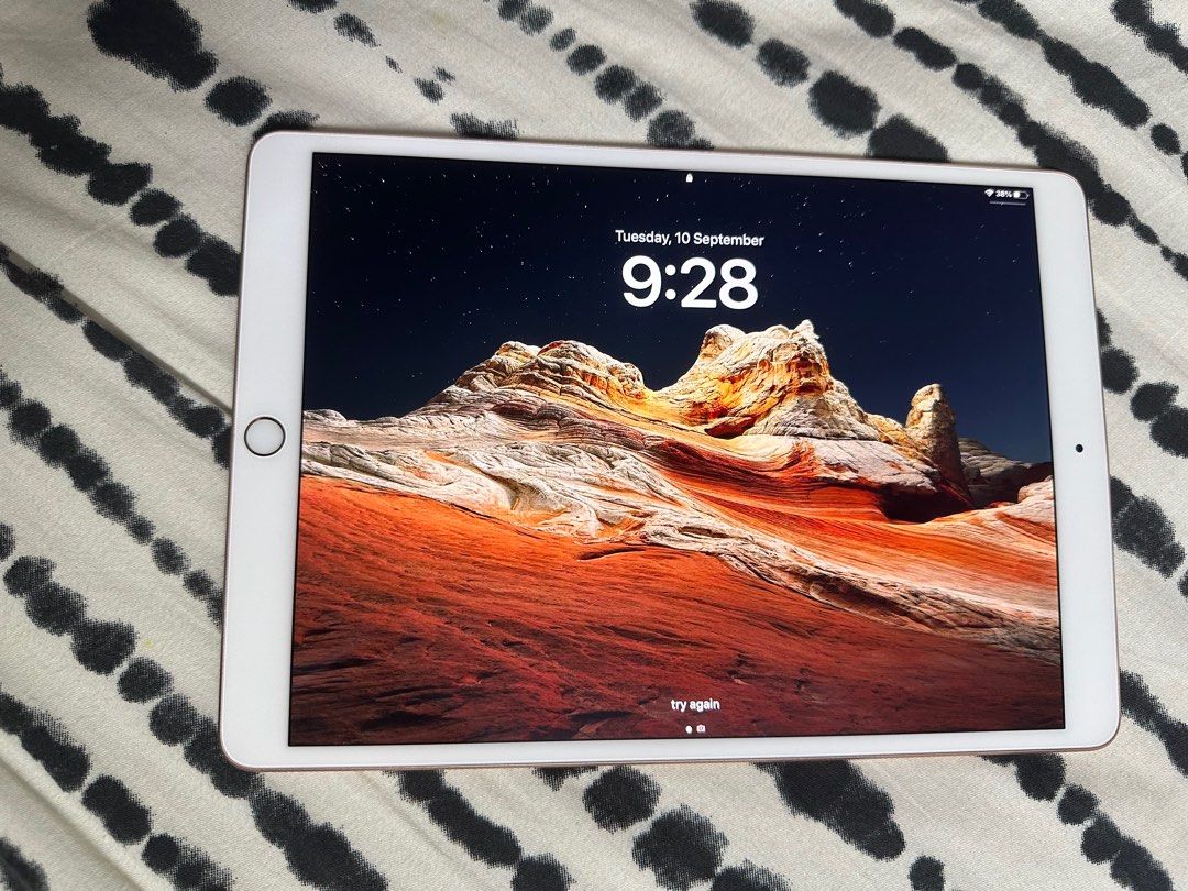 iPad Air3 cellullar 64GB ゴールド iPad Air 3世代 64GB ゴールド