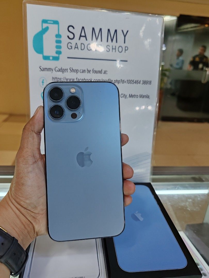 Iphone 13promax 128 preloved (Category: iPhone 13 Series) located in Quezon City. Submitted by ronalynac40976 (Listing ID 1324854378, Image 1). Description: iphone 13promax 128 factory unlock 98% batteri health good condition with box, usb, case pick up store in greenhills shopping center We ship nationwide via lbc+ SF We accept swap/trade in We accept creditcard installment+% We accept ggives & spaylater+% dm or call for fast transaction 0927950