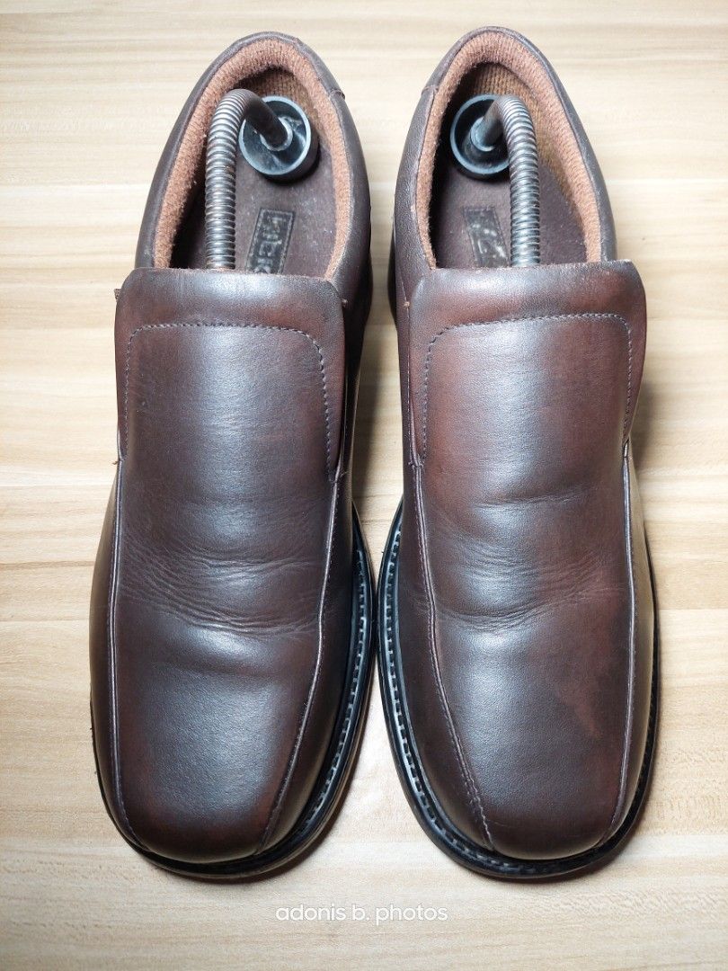 KICKERS LEATHER SLIP ON SIZE 9 MEN