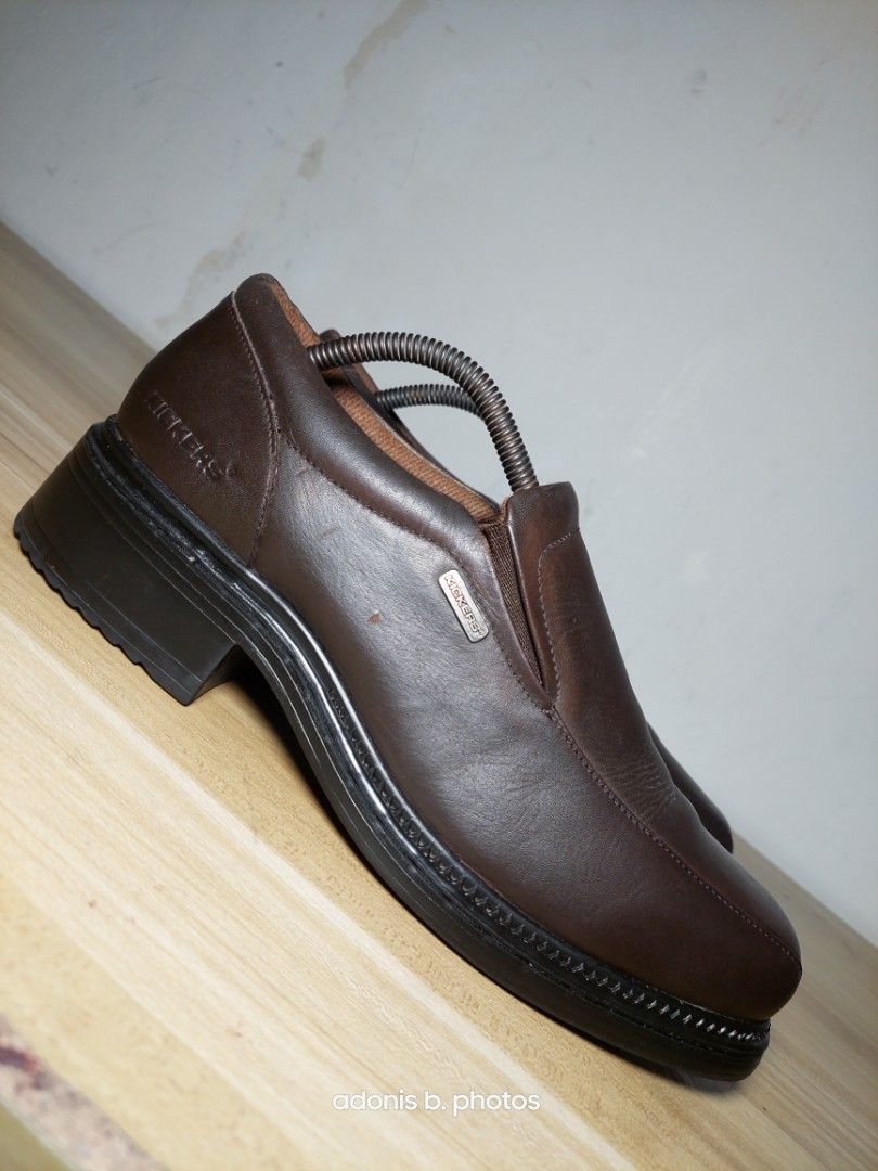 KICKERS LEATHER SLIP ON SIZE 9 MEN
